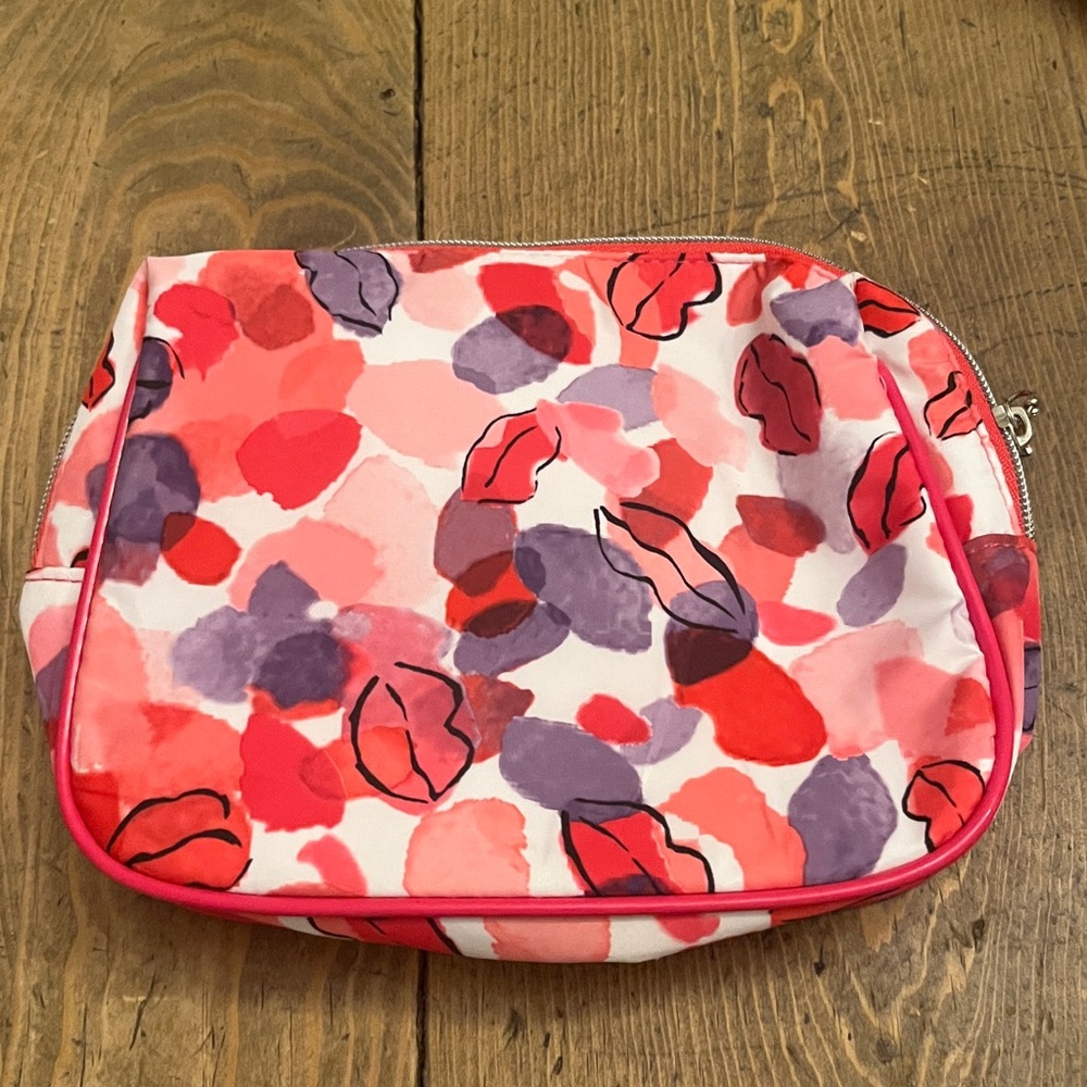 Lancôme Paris Cosmetic Makeup Bag Lip Print Travel Train Case Eiffel Tower Charm - Picture 5 of 6